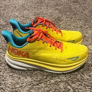 Hoka Clifton 9 Men’s 10